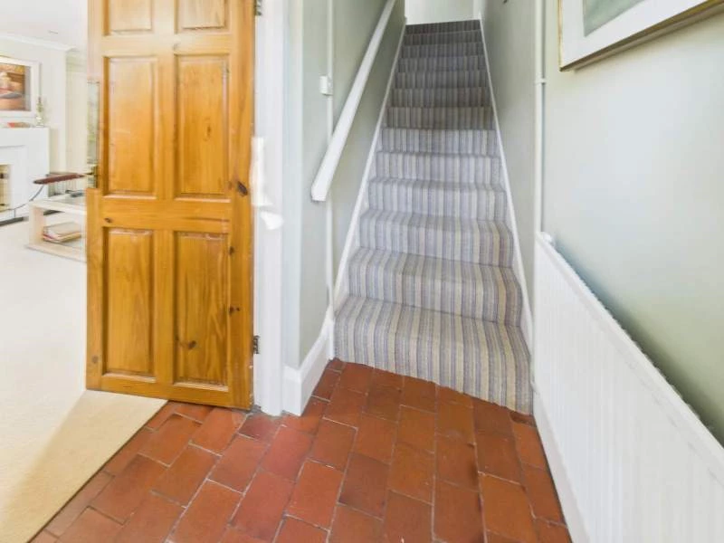 staircase 2 to first floor