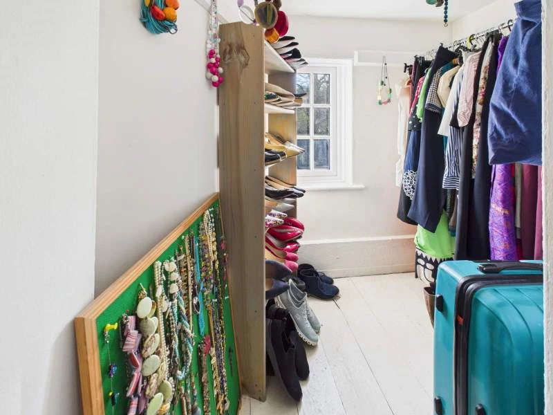 Dressing area 2
