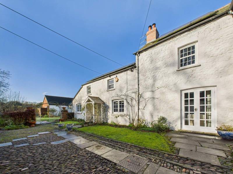 Cottage 3 and 4