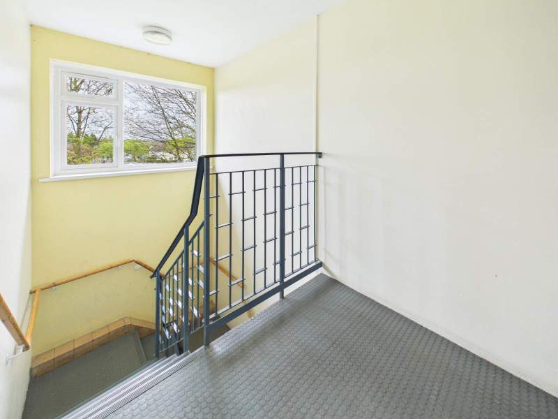 Communal Landing