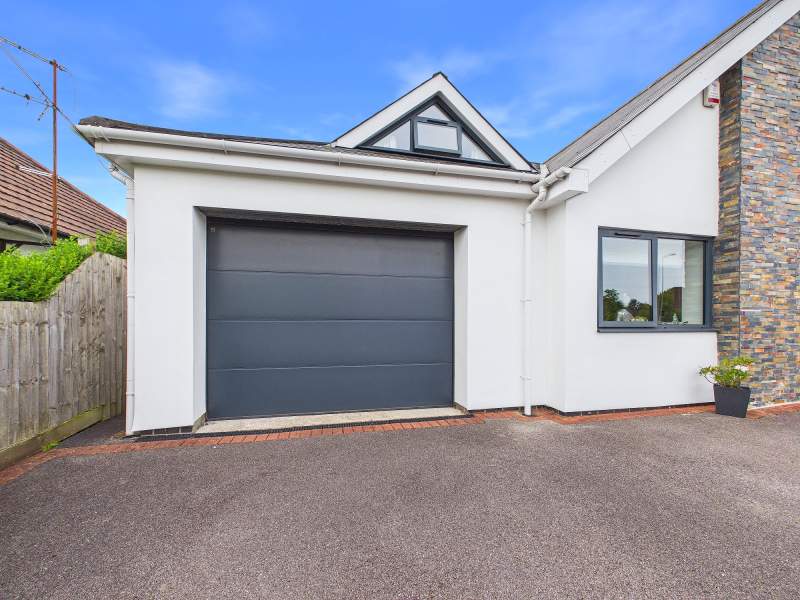 Integral Garage