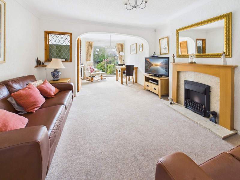 Living/Dining Room