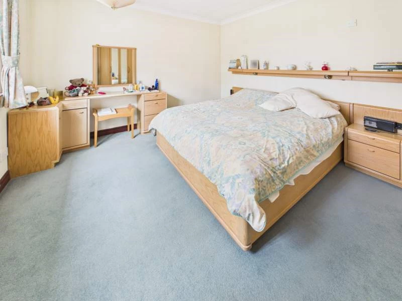 Bedroom 2 with En Suite Bathroom