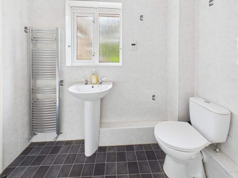 Bathroom Second Angle