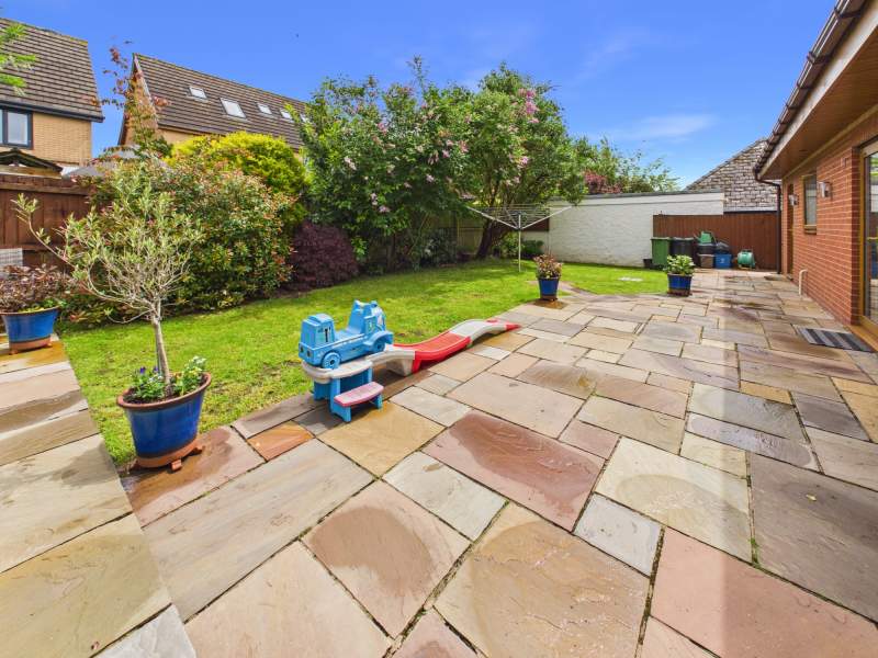 Garden 3