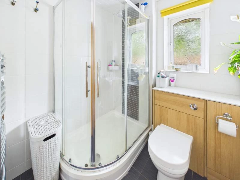 Shower Room 1