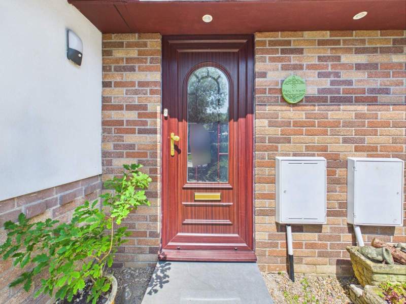 Entrance to property