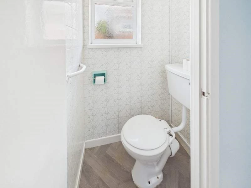 Separate WC
