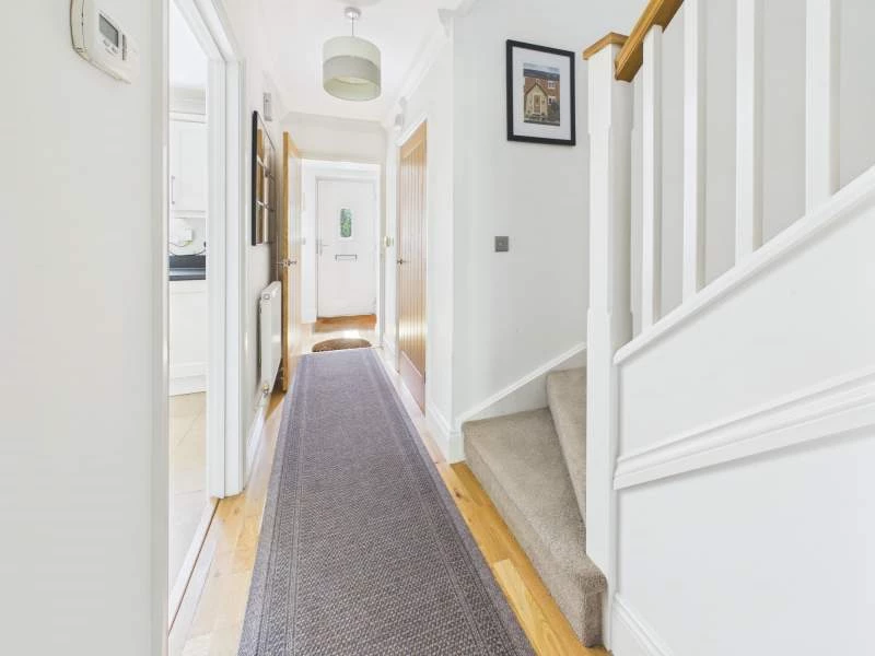 Entrance hallway second angle