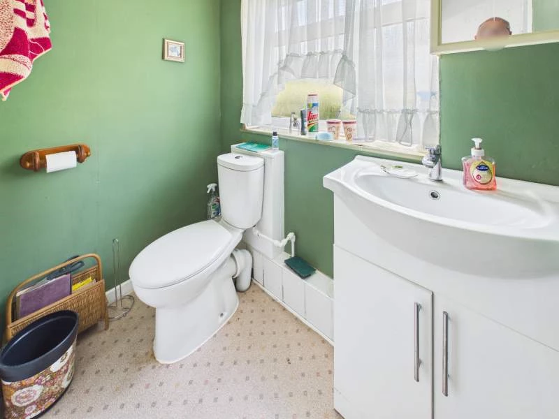 Separate WC
