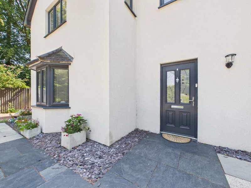 Entrance to property