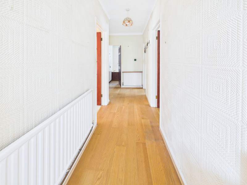 Entrance hallway second angle