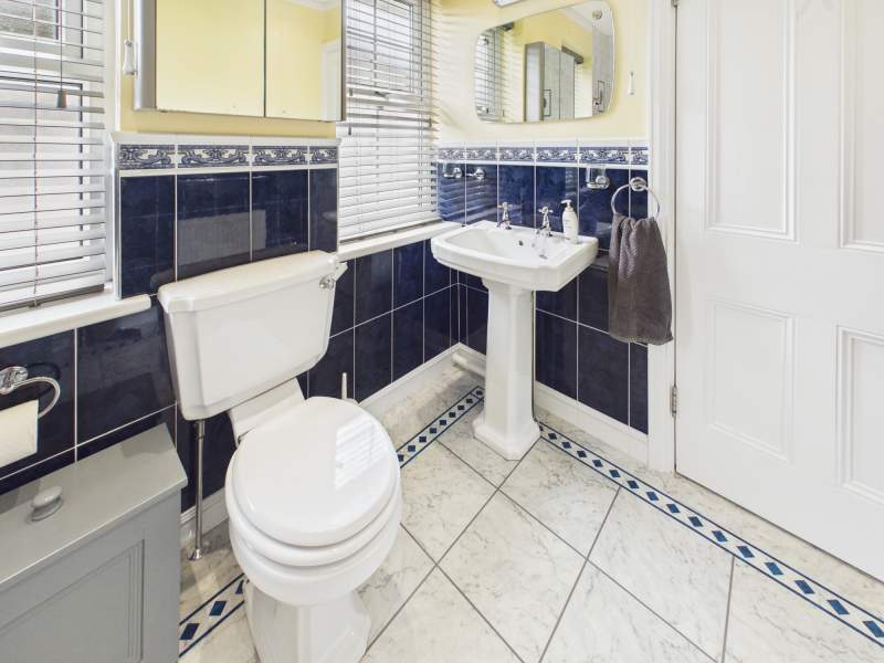 Bathroom Second Angle