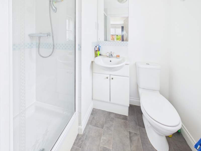 En Suite Shower Room to Bedroom 2