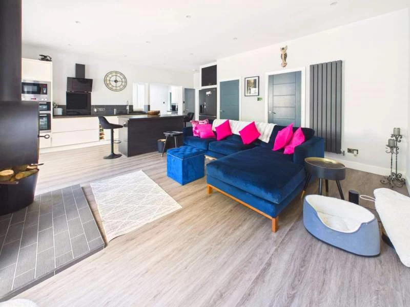 Family room/dining room
