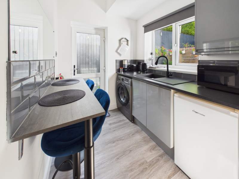 Annexe Kitchen