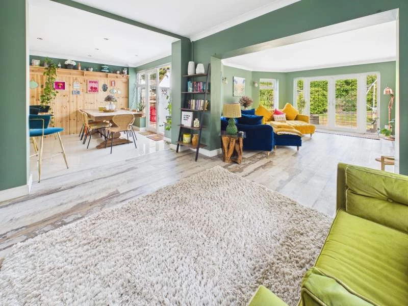 Living/Dining Room