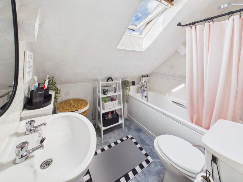 Bathroom 2