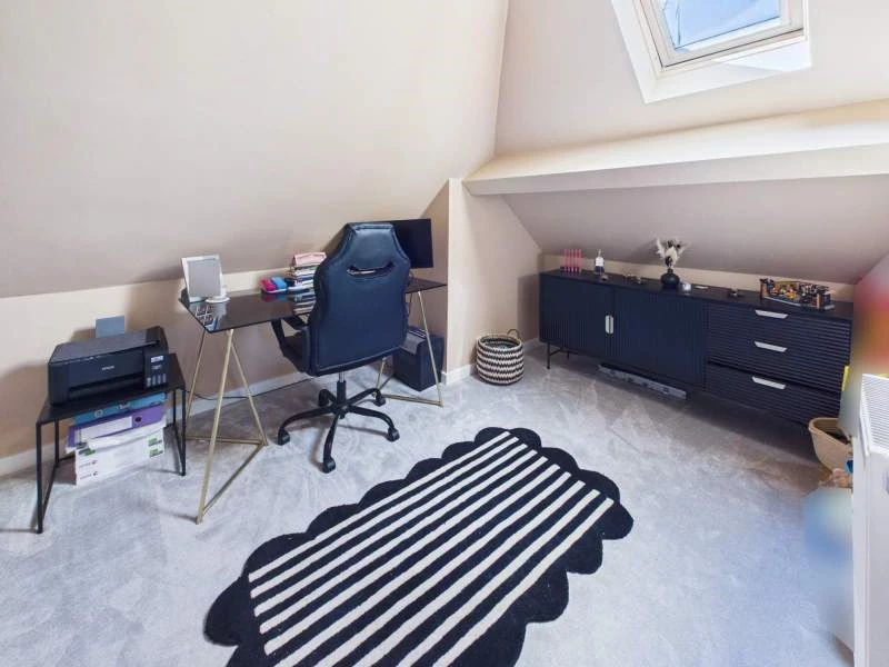 Bedroom 4/Home Office