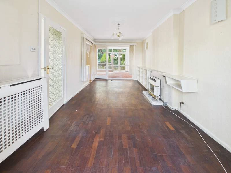 Front Reception Room