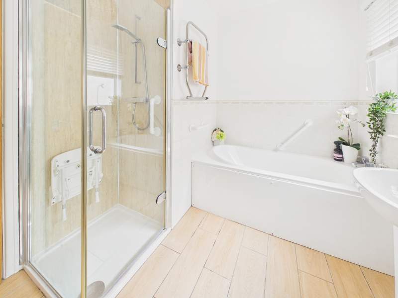 Bathroom Second Angle