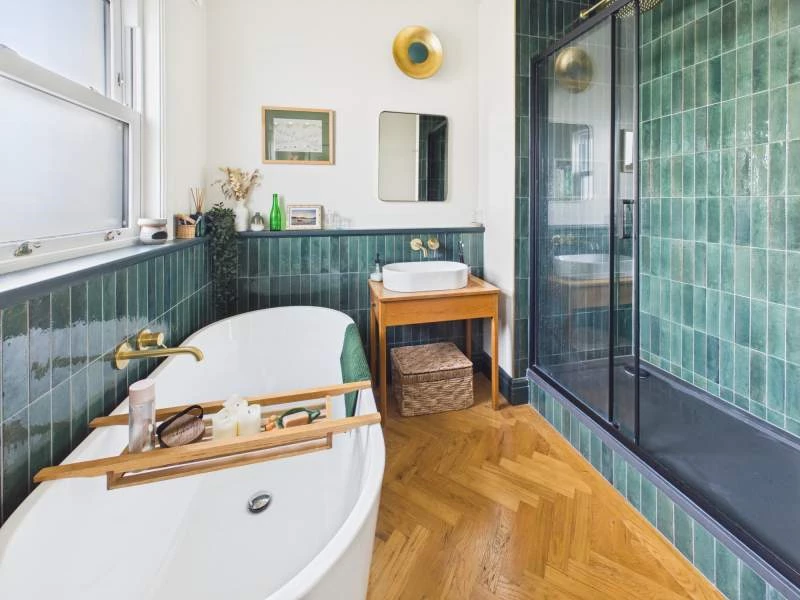 Family bath/shower room