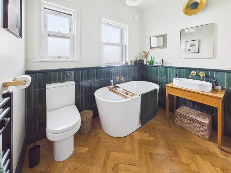 Bathroom Second Angle