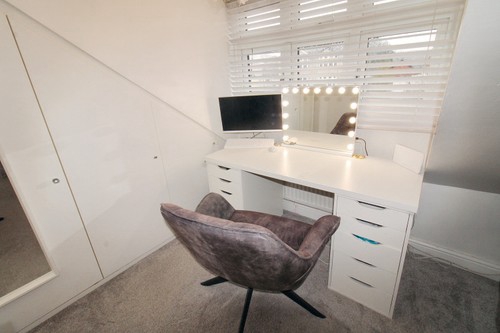 Photo 12