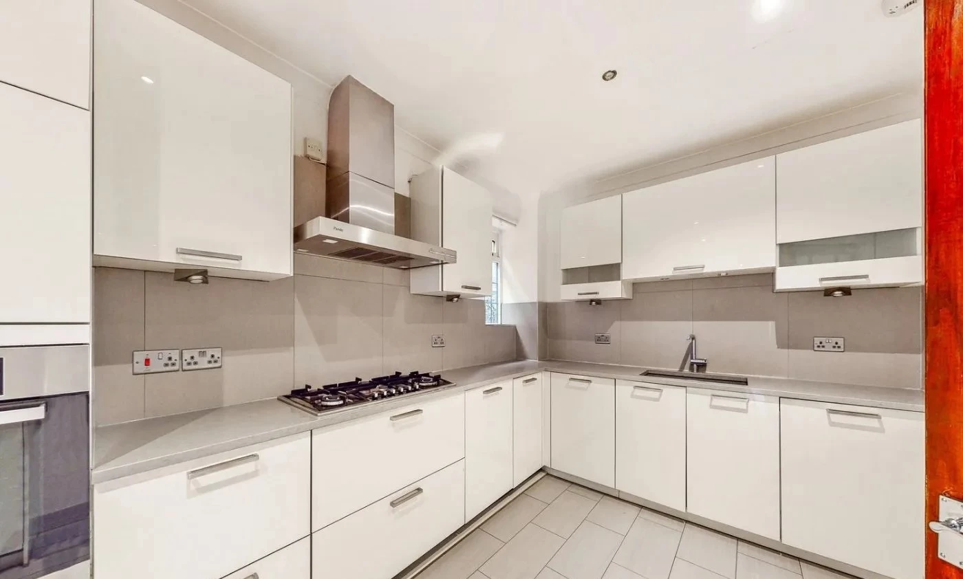 Ashley Lane Hendon London NW4