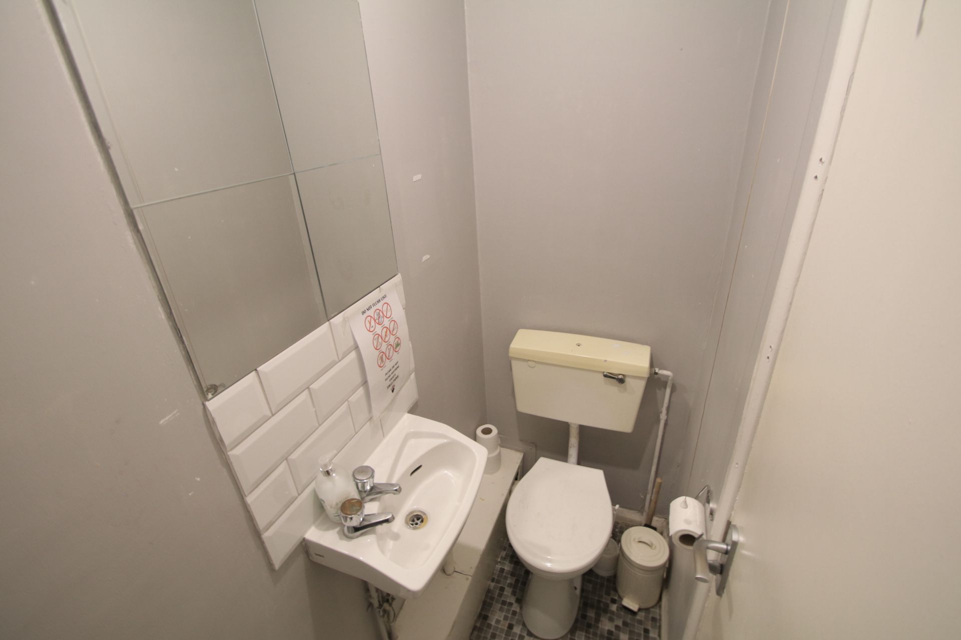Photo 5