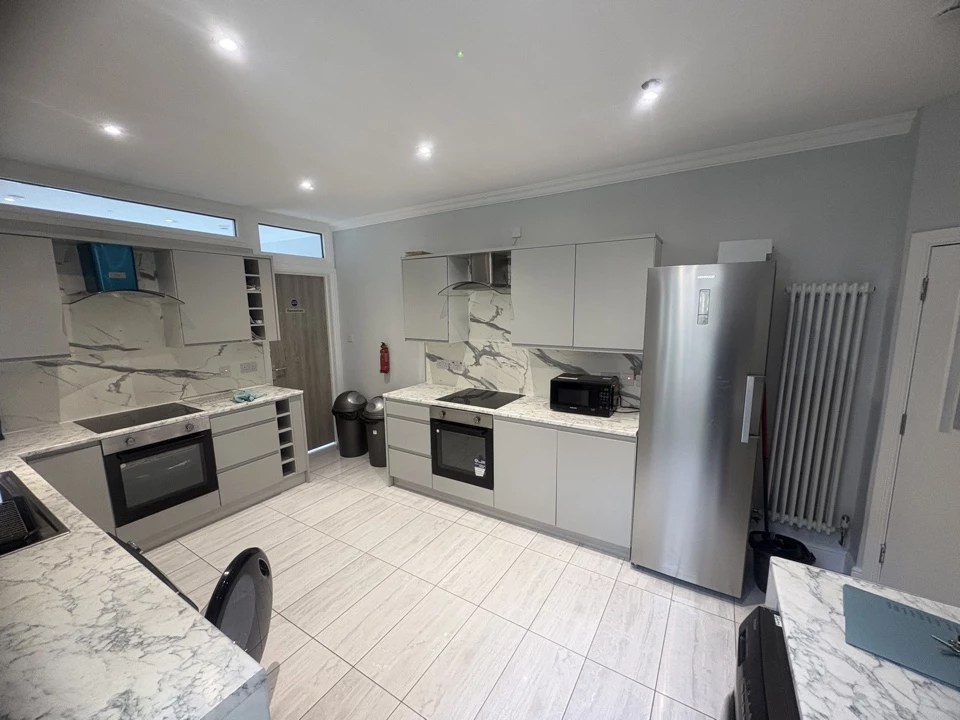 Photo 5