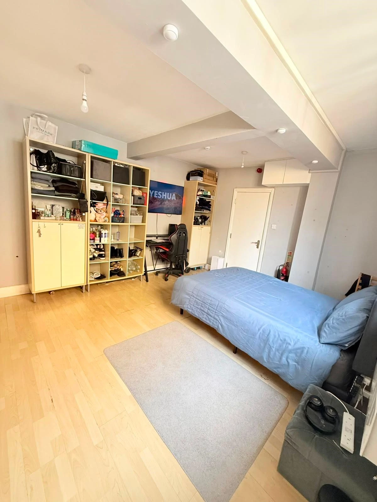 Photo 2