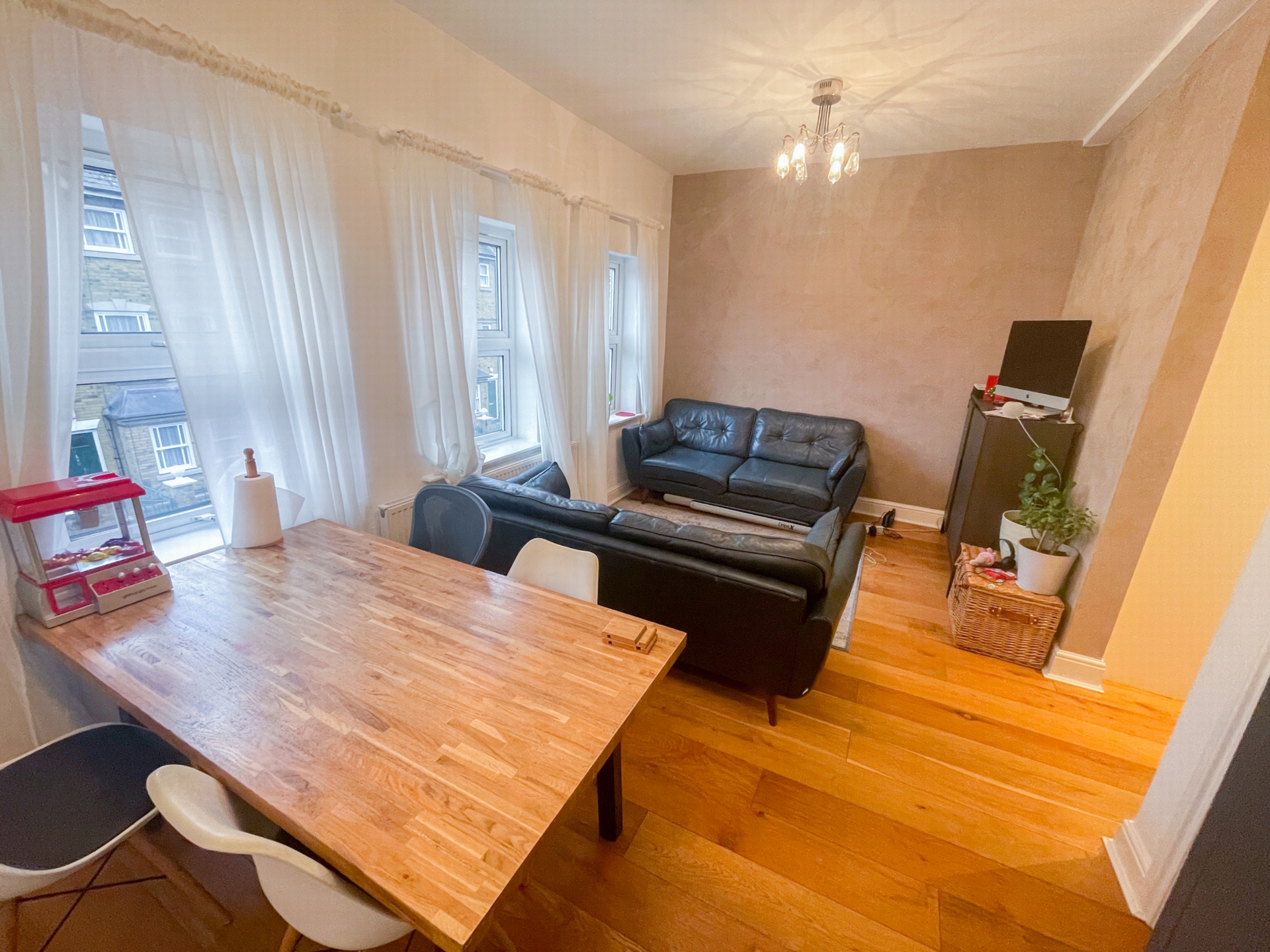 Photo 4