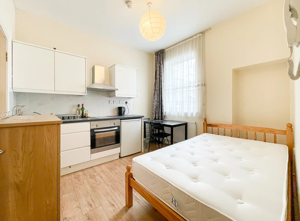 Property photo: London, N8