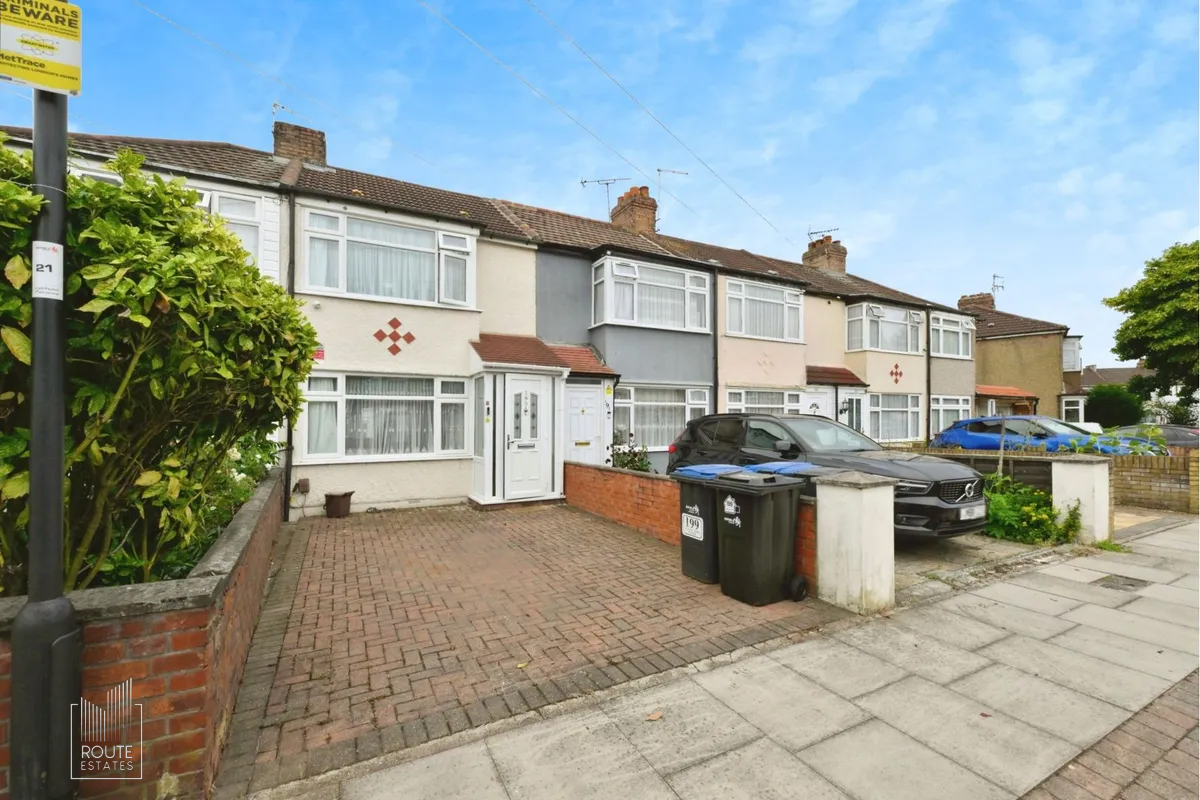 Albany Park Avenue Enfield London EN3