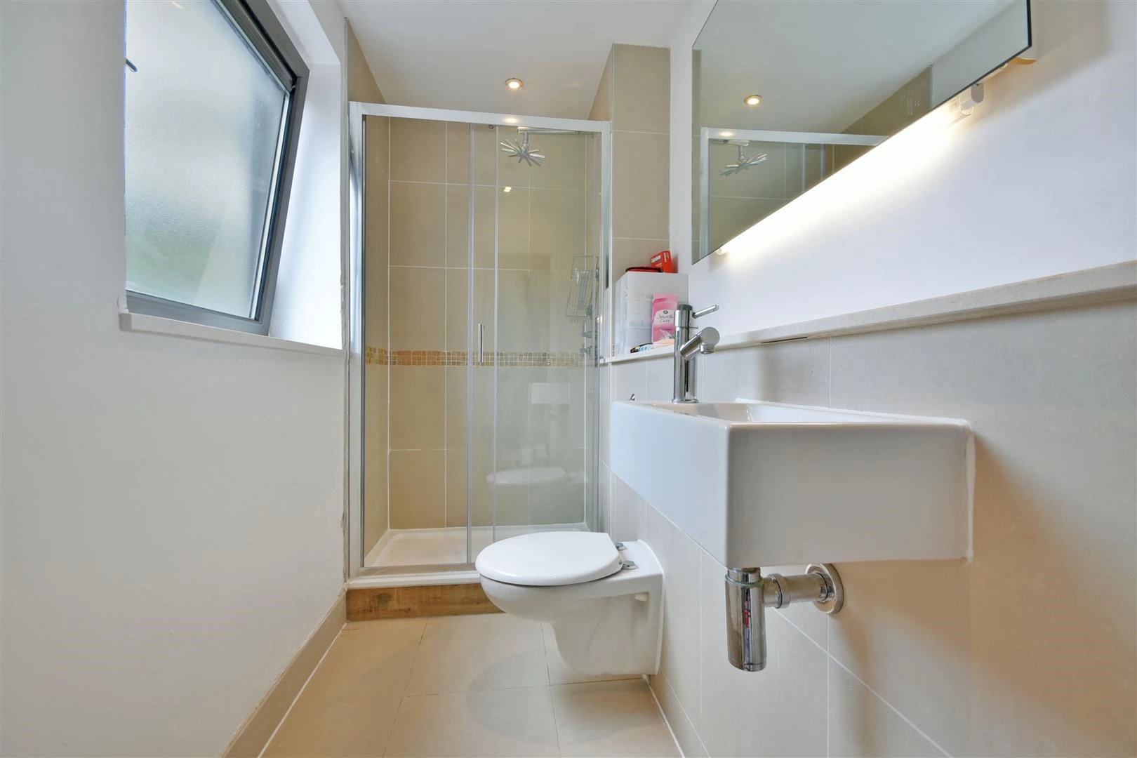 Ensuite.jpg