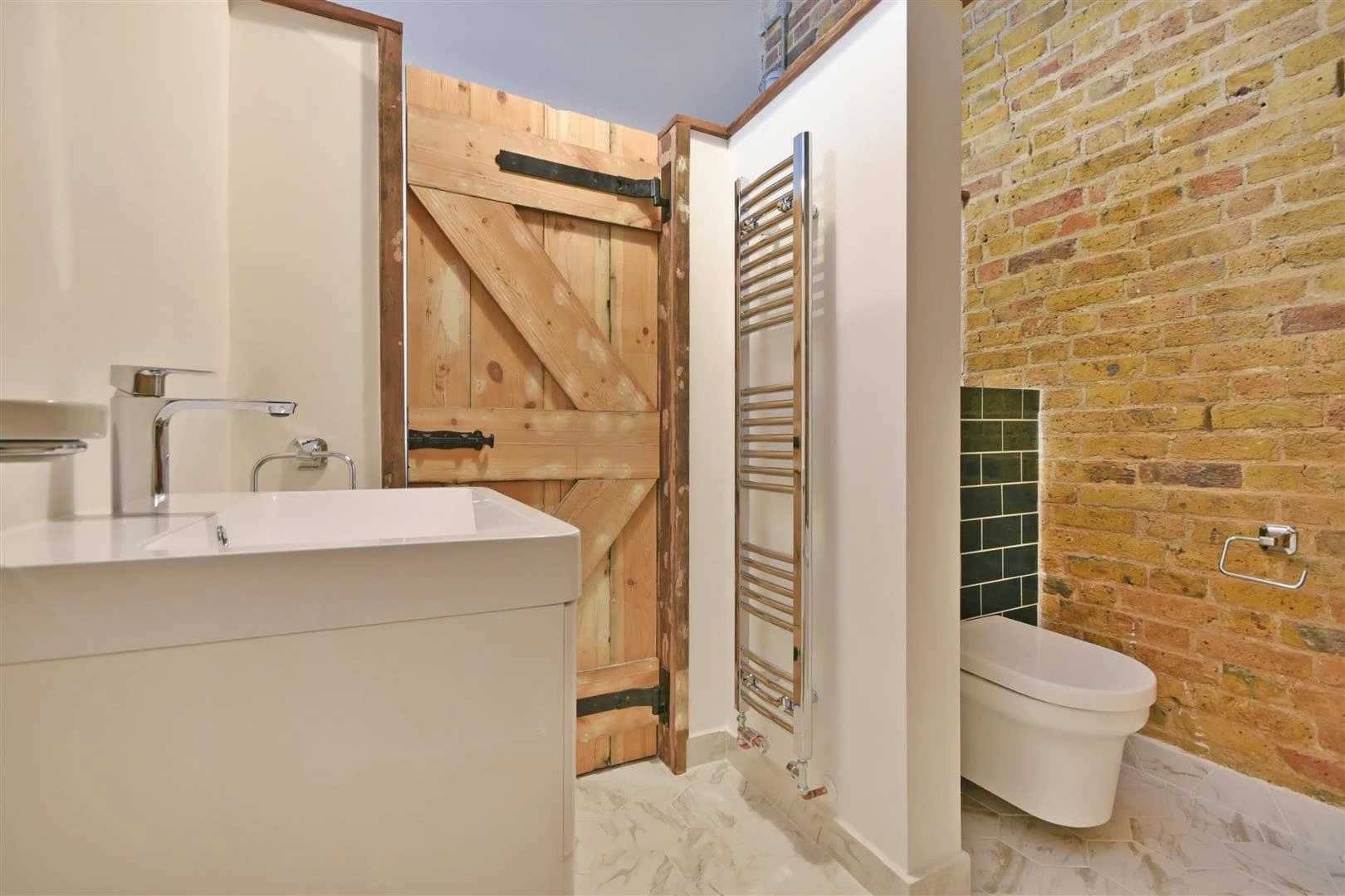 Ensuite.jpg