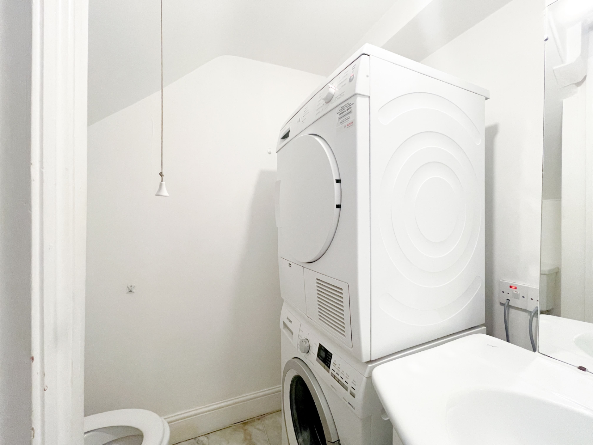 Toliet