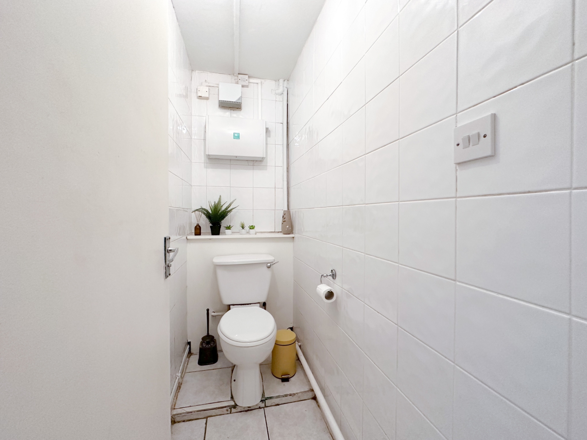 Toilet
