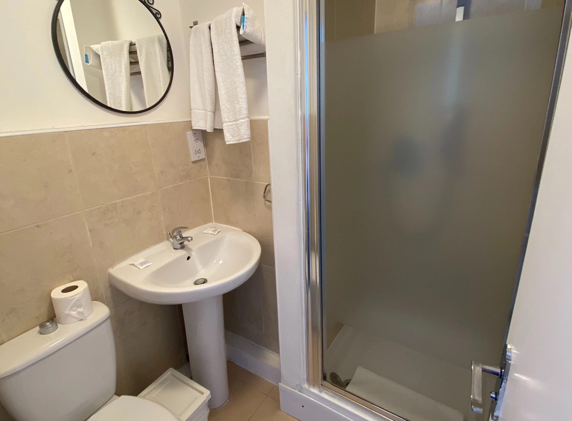 En-Suite Bathroom