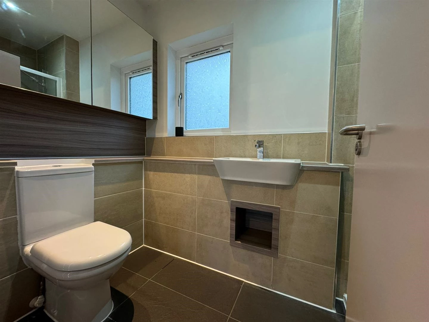 WhatsApp Image 2024-12-02 at 16.36.40 (10).jpeg