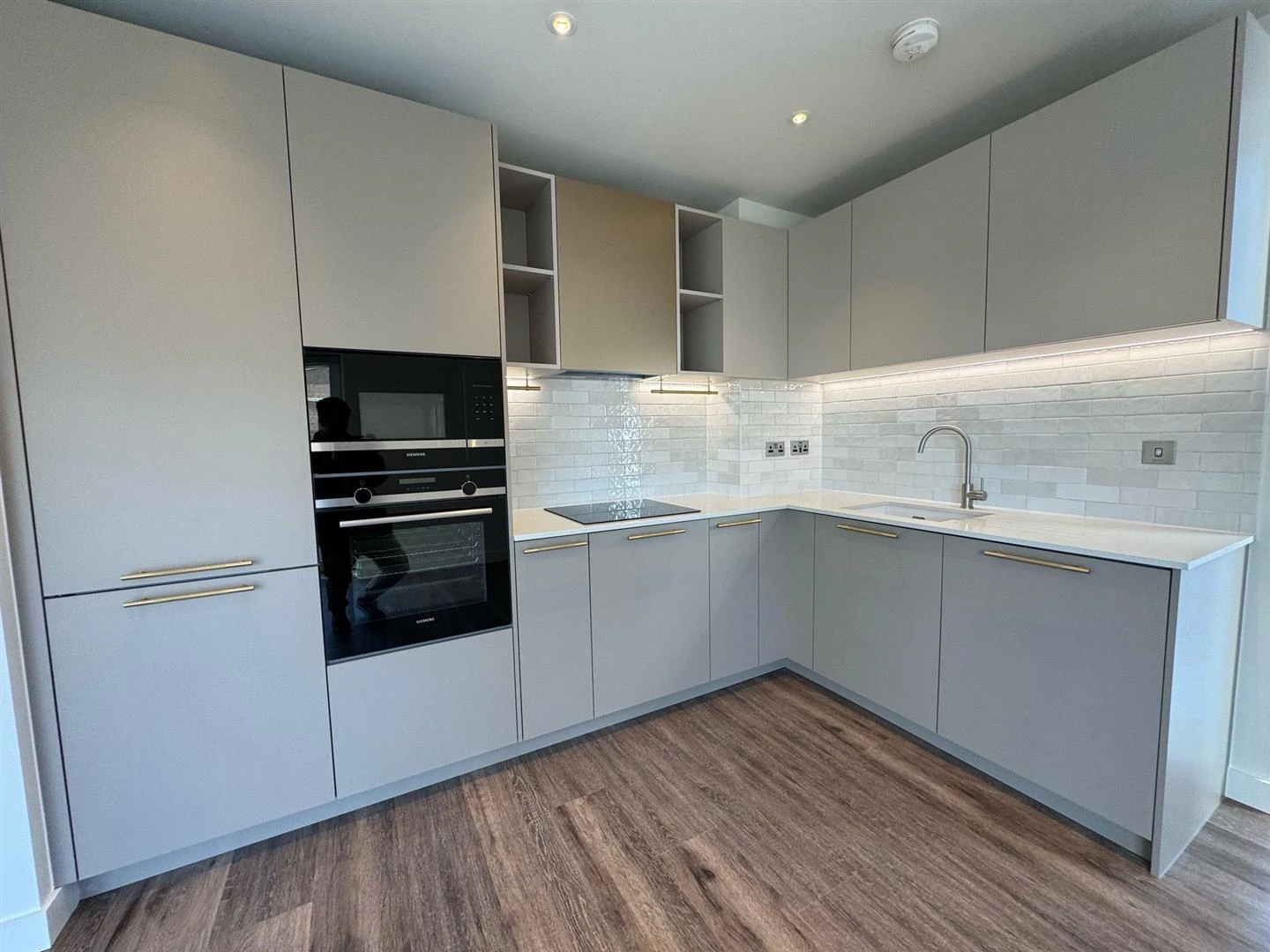 WhatsApp Image 2025-04-03 at 12.04.00 (1).jpeg