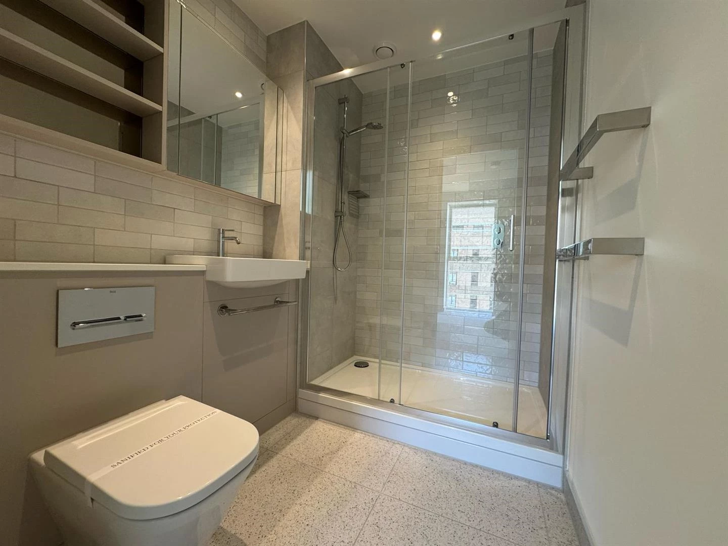 WhatsApp Image 2025-04-03 at 13.13.56.jpeg