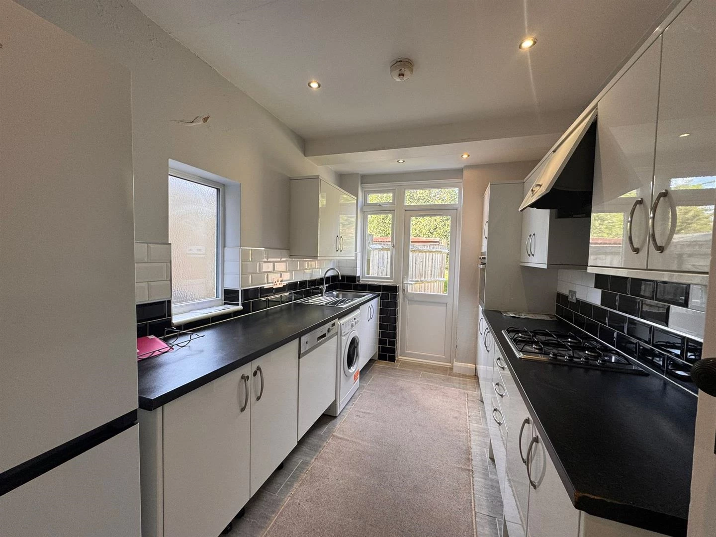 WhatsApp Image 2025-06-23 at 17.20.40 (2).jpeg