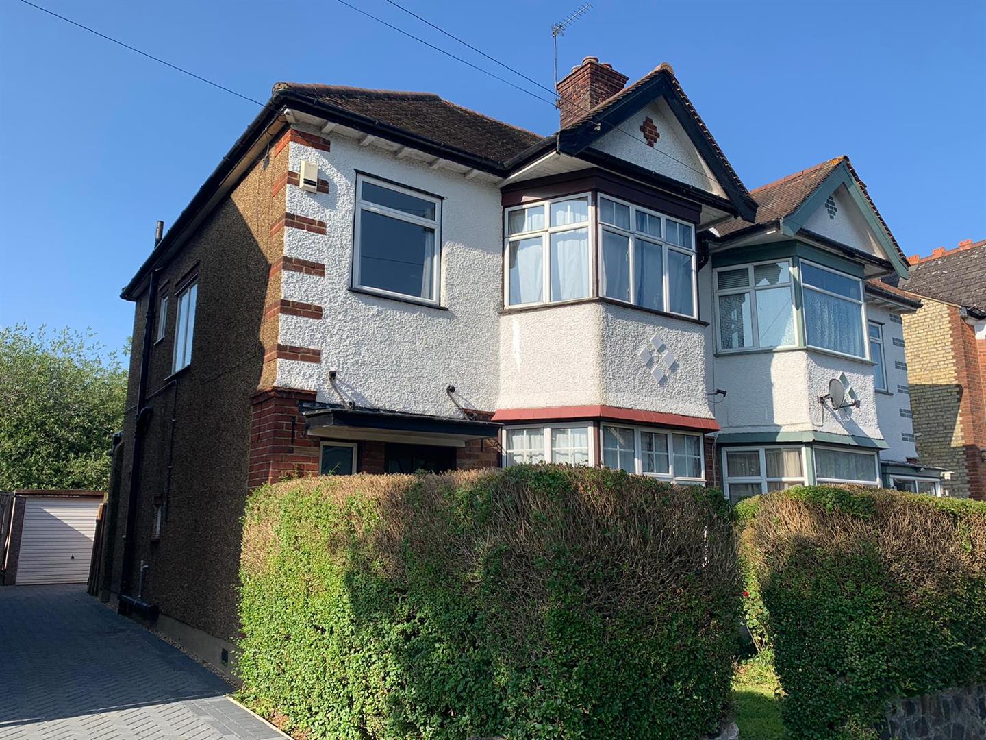 Property photo: London, N20