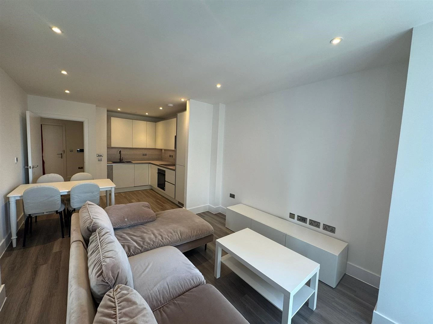 WhatsApp Image 2025-08-04 at 12.21.07.jpeg