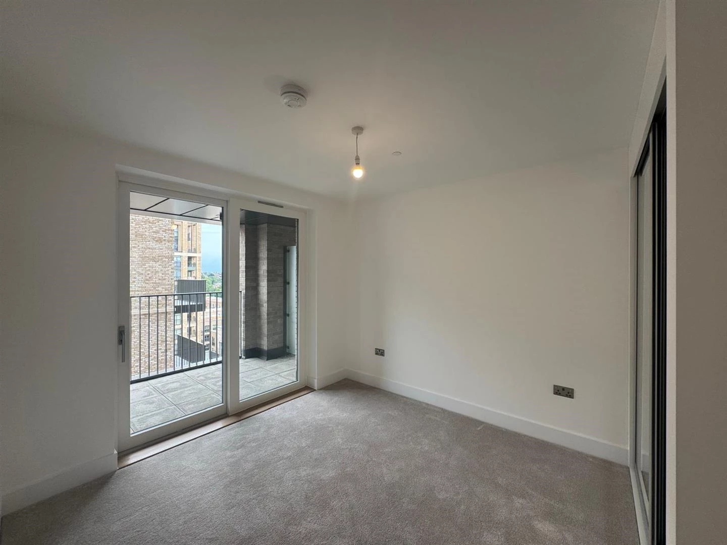 WhatsApp Image 2025-09-15 at 15.09.30 (2).jpeg