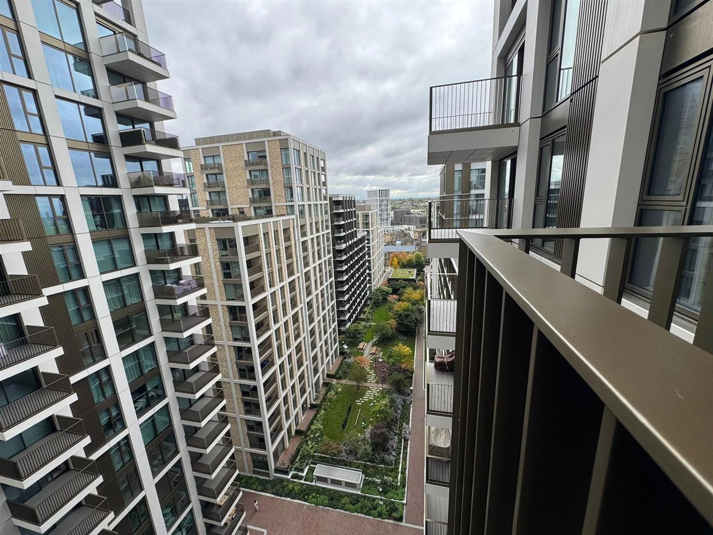 WhatsApp Image 2025-10-16 at 09.15.41.jpeg