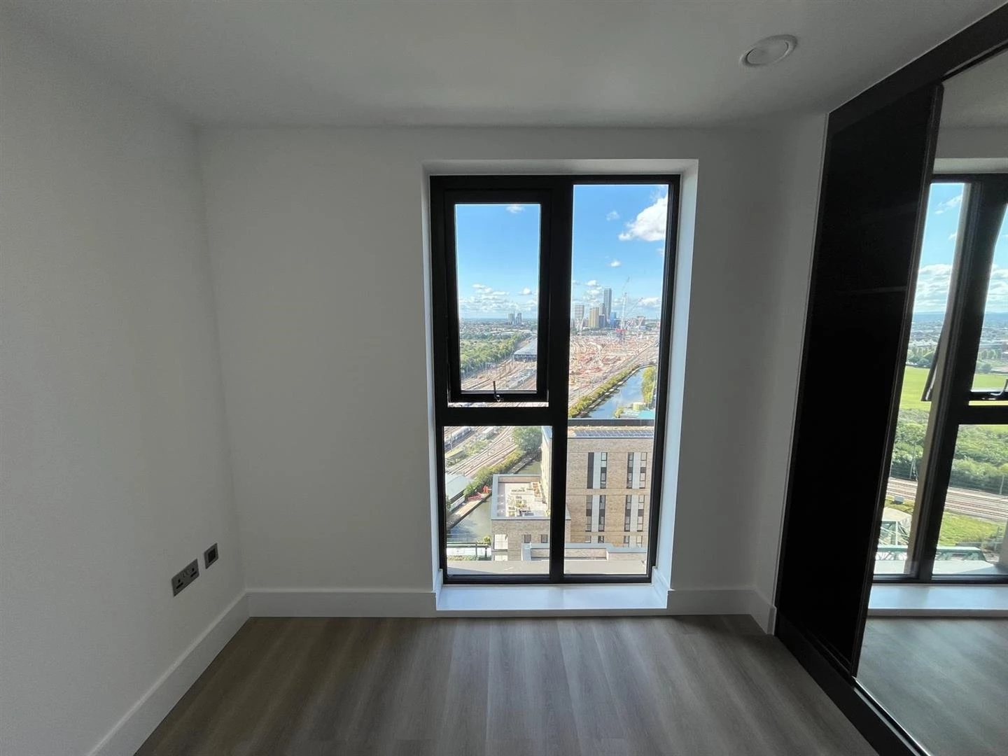 WhatsApp Image 2025-10-21 at 11.56.59 copy.jpeg