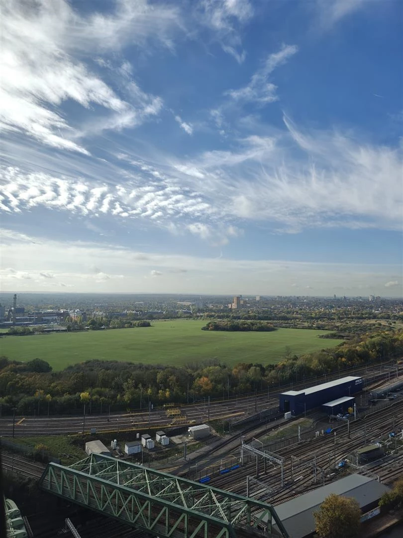 WhatsApp Image 2025-10-22 at 17.56.42.jpeg